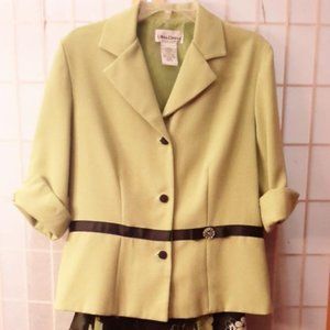 ULTRA DRESS NEW YORK BEAUTIFUL LIME GREEN & BLACK 2 PC SKIRT & JACKET